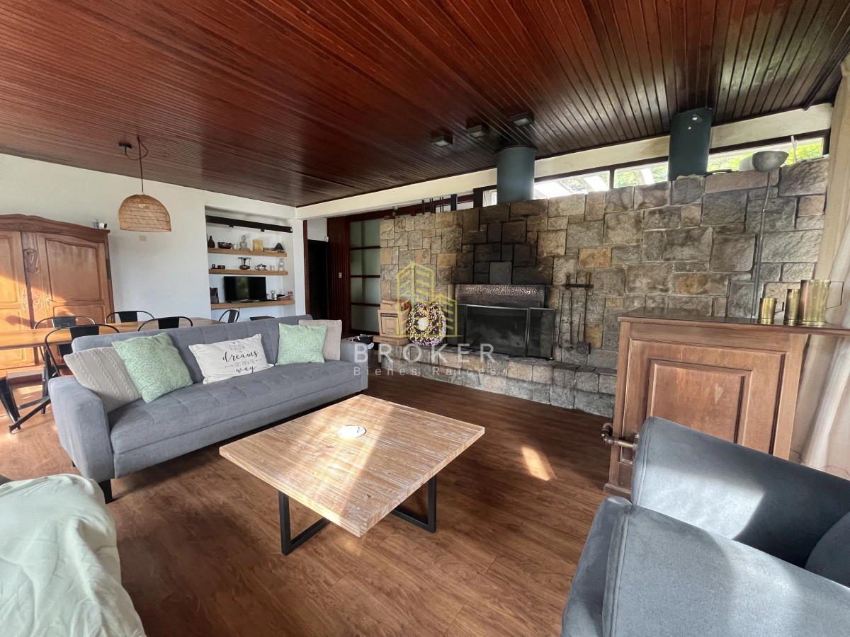 Casa ID.1938/Alquiler_Temporal_Casa_3_dormitorios_en_Pinares_cerca_de_la_Playa_Punta_del_Este_Maldonado - Alquiler Temporal Casa 3 dormitorios en Pinares cerca de la Playa Punta del Este Maldonado