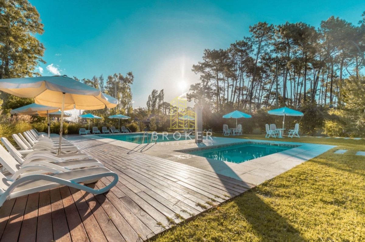Casa ID.572/Venta_de_Duplex_en_Barrio_Privado,_Playa_Mansa_punta_del_este_ - Venta de Duplex en Barrio Privado, Playa Mansa. Punta del Este, Uruguay.