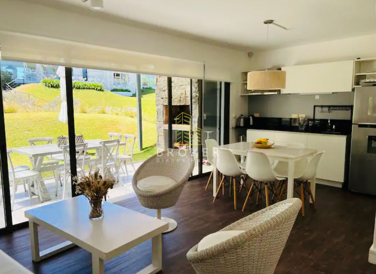Casa ID.1034/Venta_Casa_en_barrio_privado,_San_Rafael._Punta_del_Este,_Uruguay. - Venta Casa en barrio privado, San Rafael. Punta del Este, Uruguay.