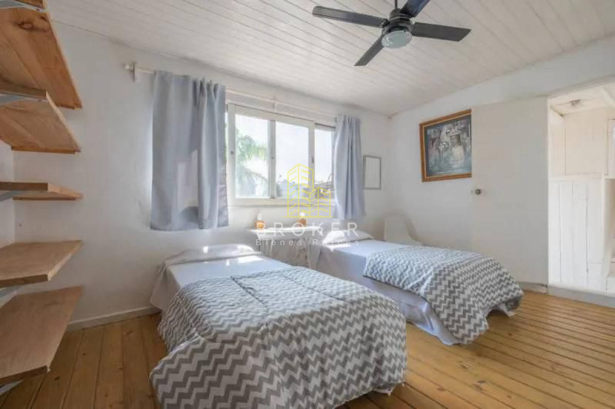 Casa ID.9009/Venta_Casa_La_barra_de_4_dormitorios_y_4_baños! - Venta Casa La barra de 4 dormitorios y 4 baños!