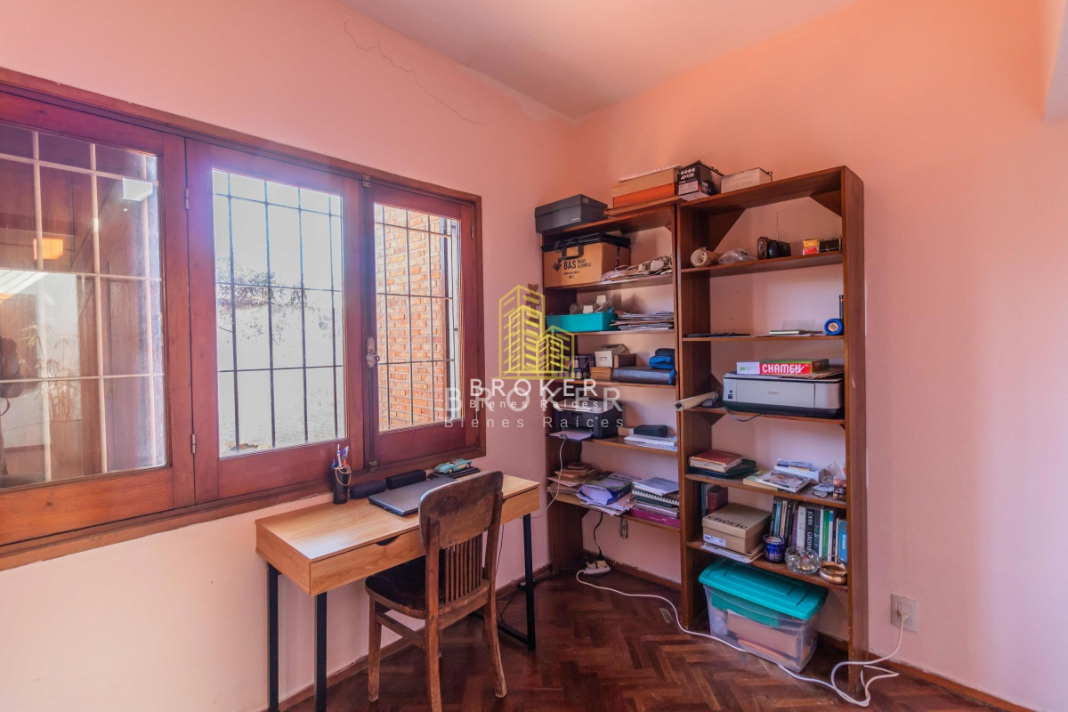 Casa ID.1642/Venta_2_Casas_en_Padrón_Único,_con_Renta_en_Malvín,_Montevideo,_Uruguay - Venta 2 Casas en Padrón Único, con Renta en Malvín, Montevideo, Uruguay