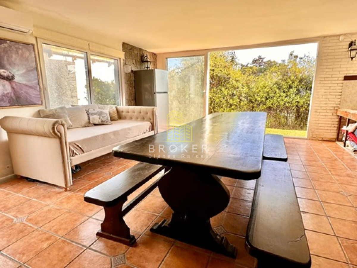 Casa ID.9224/Venta_Casa_Punta_del_Este_4_Dormitorios_a_Pasos_del_Mar_Playa_Mansa - Venta Casa Punta del Este 4 Dormitorios a Pasos del Mar Playa Mansa