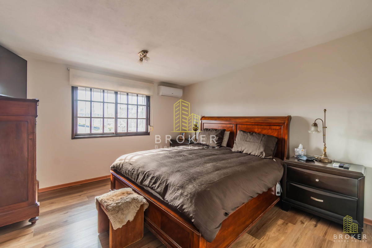 Casa ID.668/Venta_Casa_Barra_de_Carrasco_a_metros_de_la_Rambla! - Venta Casa Barra de Carrasco 3 dormitorios a metros de la Rambla!