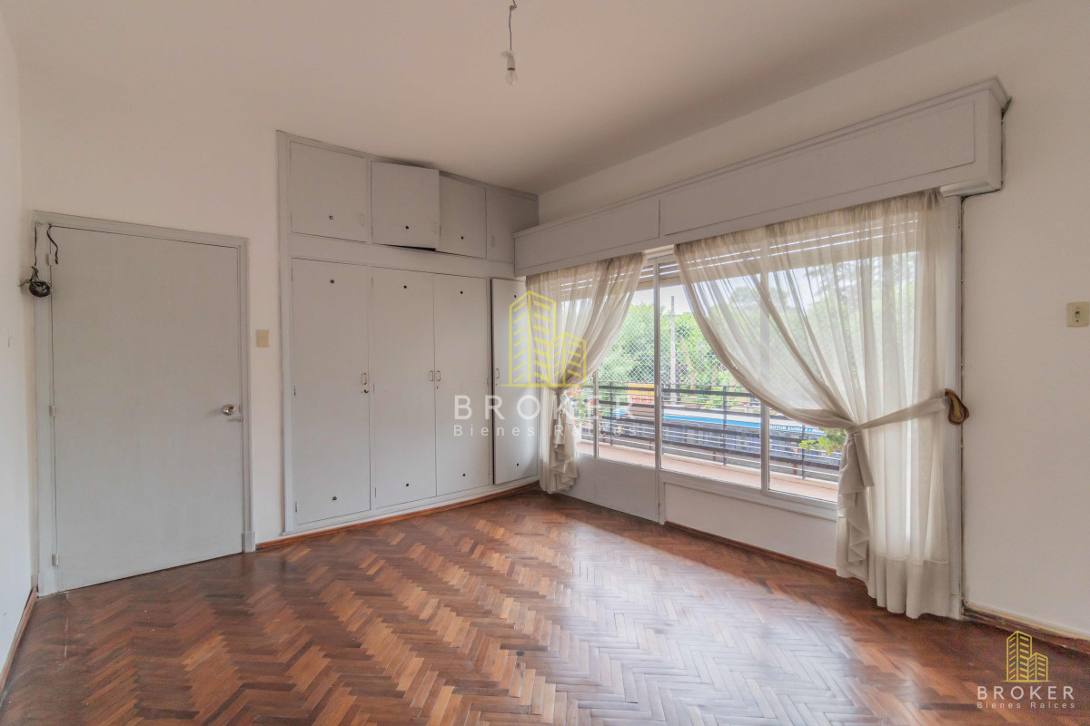 Casa ID.2082/Venta_Casa_2_dormitorios_en_Las_Piedras_Avda_Instrucciones - Venta Casa 2 dormitorios en Las Piedras Avda Instrucciones