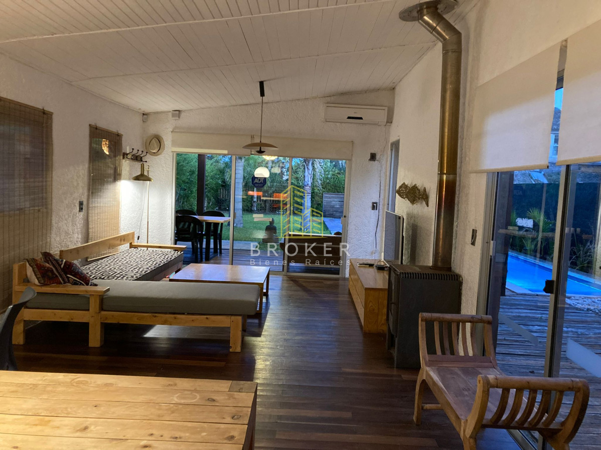 Casa ID.9041/Alquiler_de_temporada_y_venta_de_hermosa_Casa_en_Manantiales! - Alquiler de temporada y venta de hermosa Casa en Manantiales!