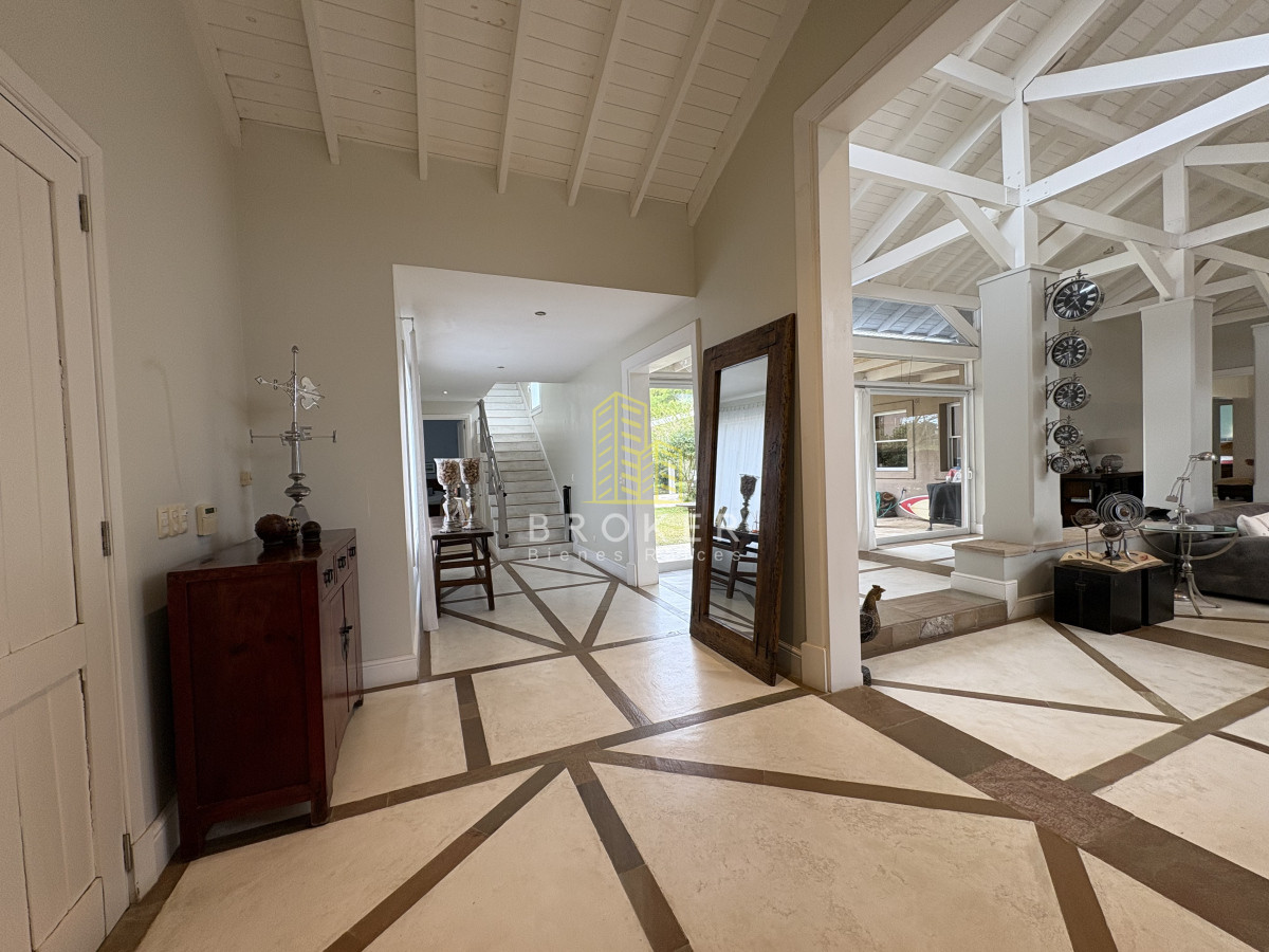 Casa ID.76 - Venta Casa La Barra Puntra del Este