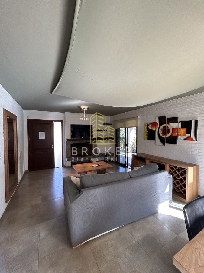 Casa ID.572/Venta_de_Duplex_en_Barrio_Privado,_Playa_Mansa_punta_del_este_ - Venta de Duplex en Barrio Privado, Playa Mansa. Punta del Este, Uruguay.