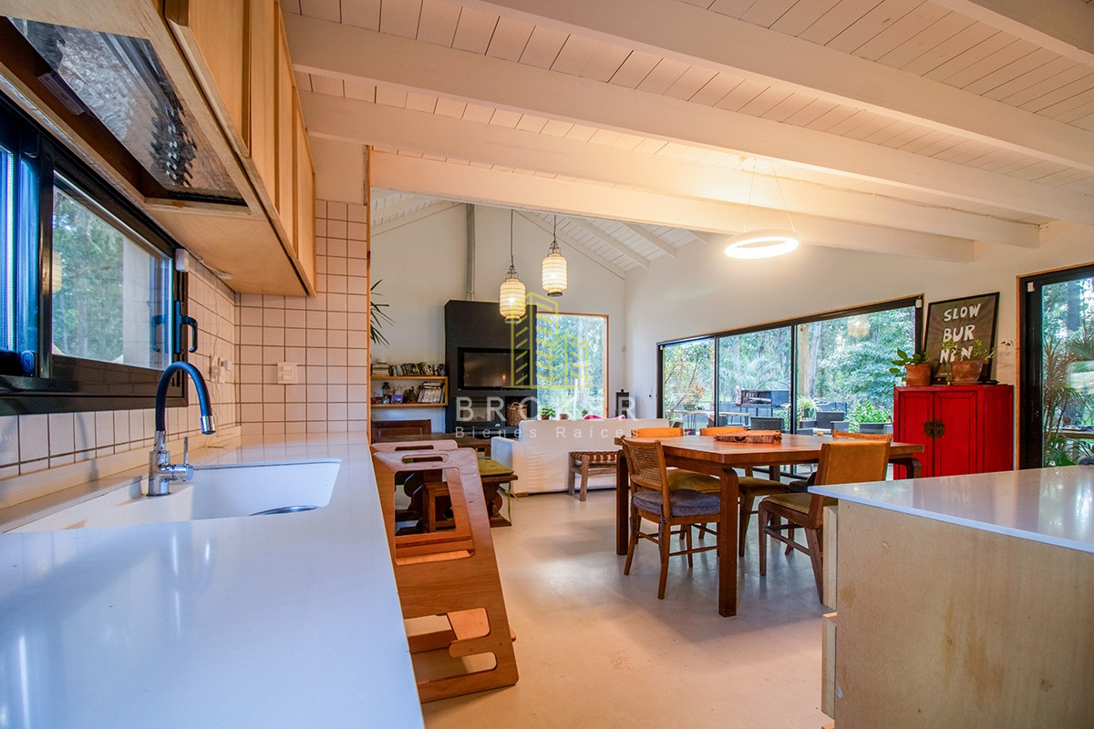 Casa ID.704/Venta_de_amplia_casa_en_Barra_Verde - Venta y alquiler de casa de 3 dormitorios en Barra Verde. Punta del Este, Uruguay.