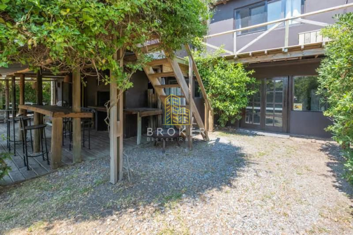 Casa ID.9009/Venta_Casa_La_barra_de_4_dormitorios_y_4_baños! - Venta Casa La barra de 4 dormitorios y 4 baños!