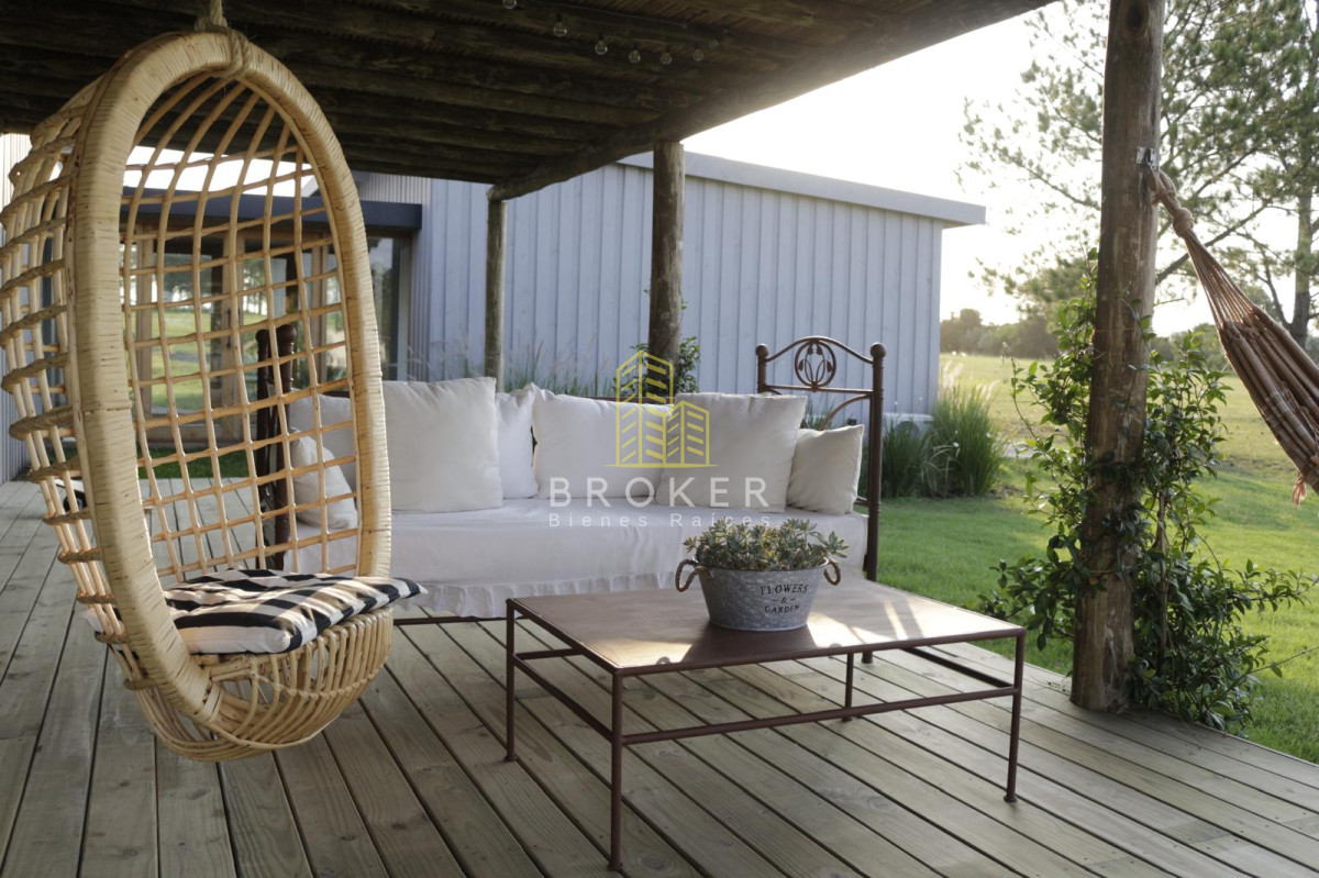 Casa ID.9157/Alquiler_Casa_en_El_Quijote_de_4_dormitorios_en_suite!_La_Barra - Alquiler Casa en El Quijote de 4 dormitorios en suite! La Barra