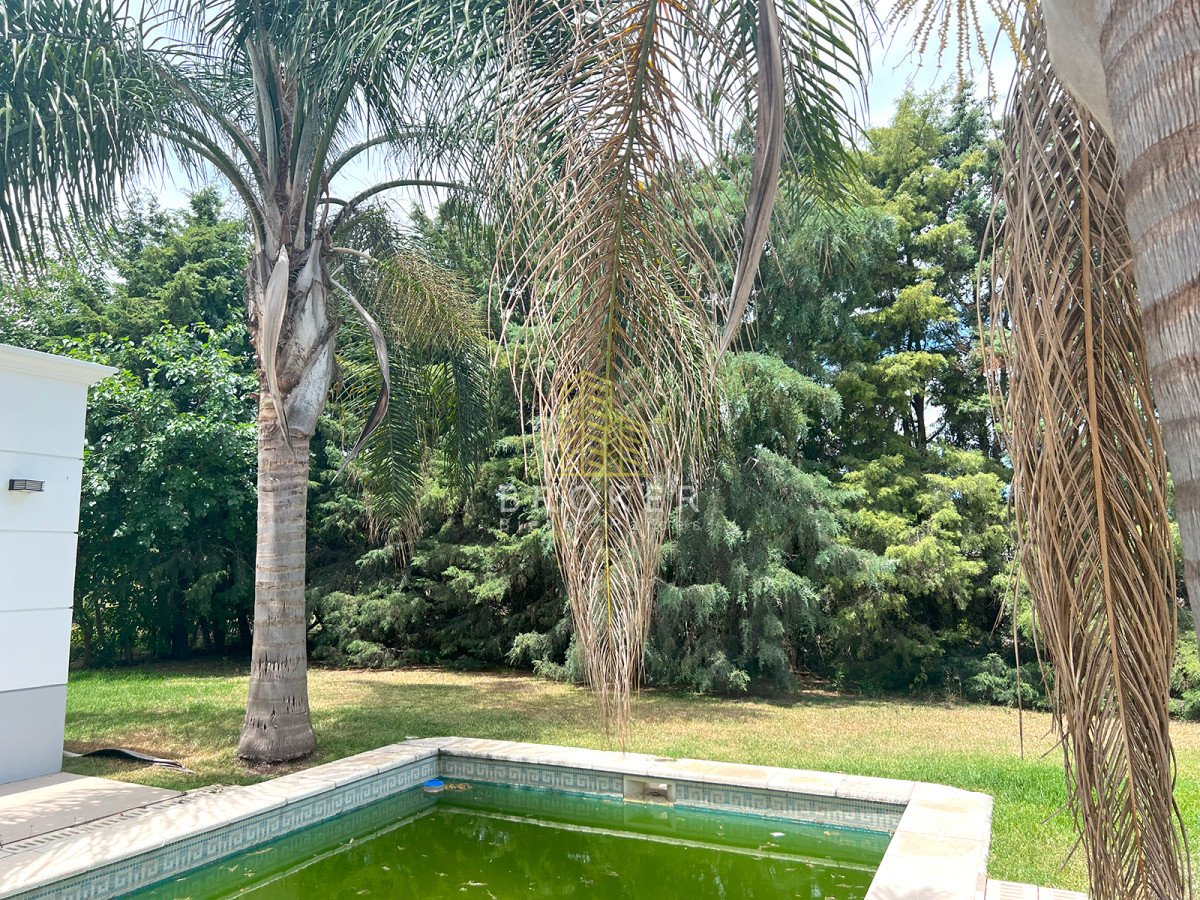 Casa ID.2238/Casa_en_Venta_en_Haras_Santa_María_-_Barrio_Los_Eucaliptos - Casa en Venta en Haras Santa María - Barrio Los Eucaliptos