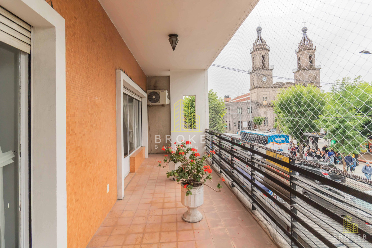 Casa ID.2082/Venta_Casa_2_dormitorios_en_Las_Piedras_Avda_Instrucciones - Venta Casa 2 dormitorios en Las Piedras Avda Instrucciones