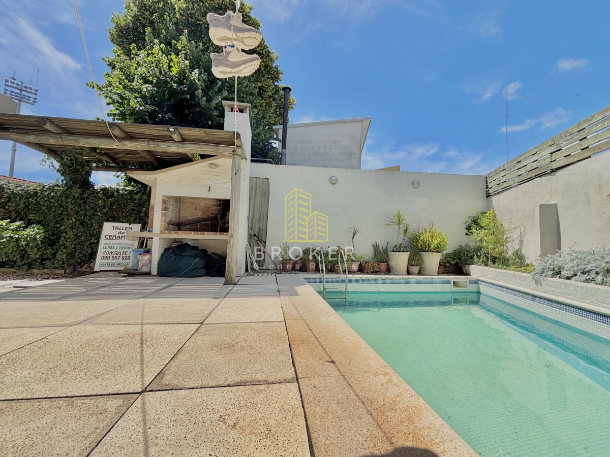 Casa ID.9638/Venta_casa_punta_del_este_4_dormitorios_piscina_ - Venta casa punta del este 4 dormitorios piscina 