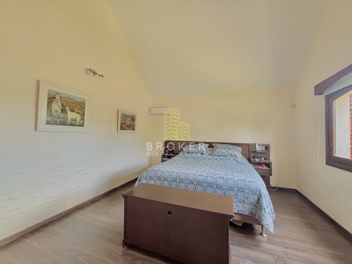 Casa ID.9439/Venta_Casas_Punta_del_Este_5_dormitorios_y_piscina_Jardines_de_Cordoba - Venta Casas Punta del Este 5 dormitorios y piscina Jardines de Cordoba