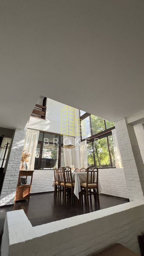 Casa ID.9399 - VENTA CASA PUNTA DEL ESTE Playa Mansa Parada 16