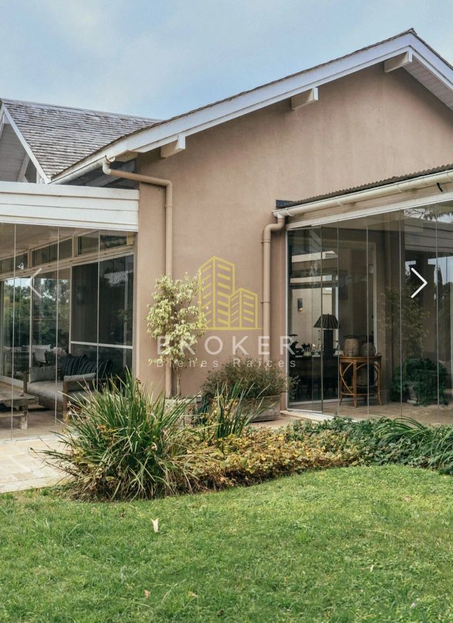 Casa ID.76/Venta_Casa_La_Barra_Punta_Del_Este_Broker_ - Venta De Icónica Casa de Lujo en la Barra, una casa de revista de gran nivel 