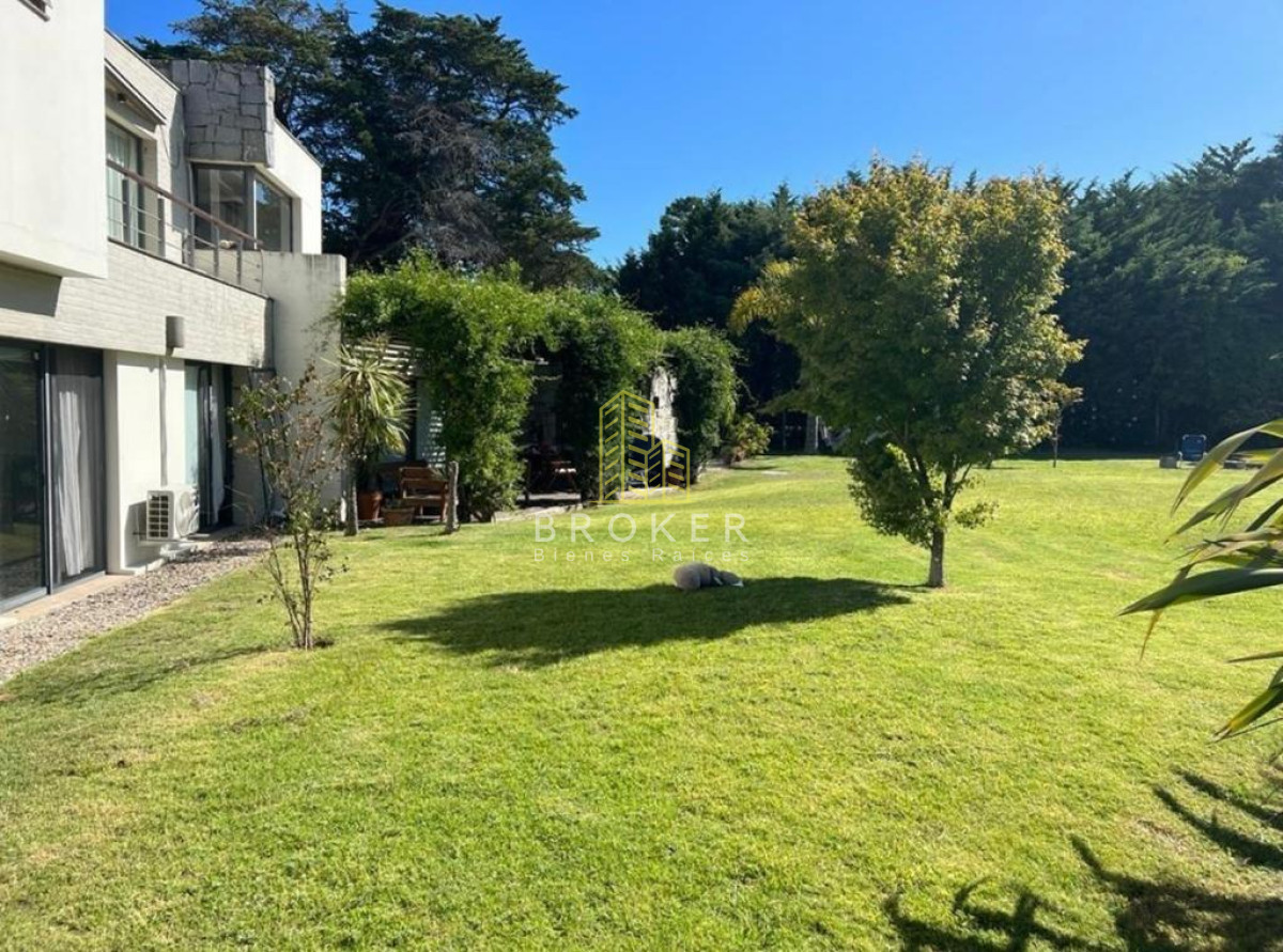 Casa ID.9086/Alquiler_Casa_5_dormitorios_Punta_del_Este_piscina_climatizada - Alquiler Casa 5 dormitorios Punta del Este piscina climatizada