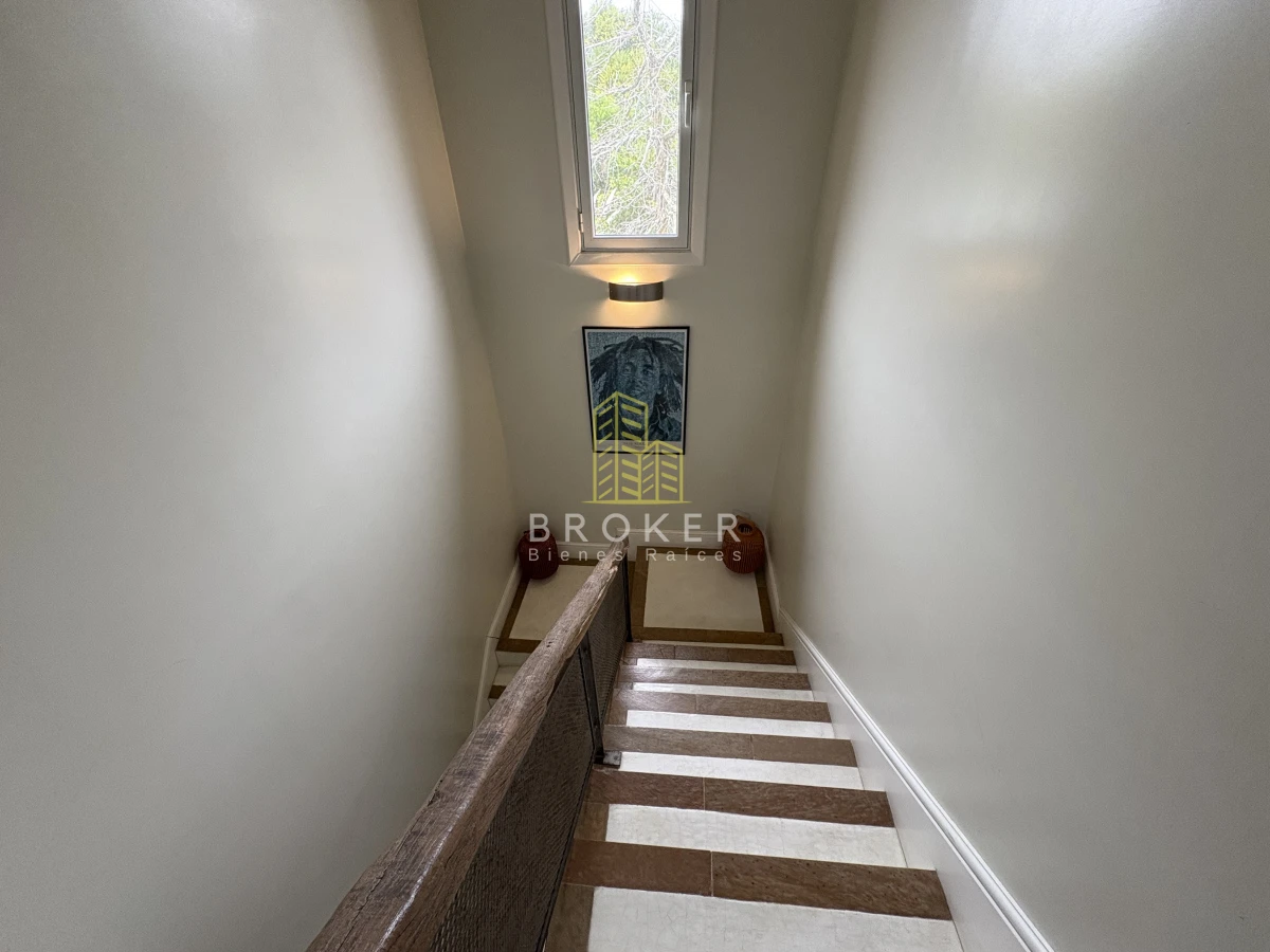 Casa ID.76/Venta_Casa_La_Barra_Punta_Del_Este_Broker_ - Venta De Icónica Casa de Lujo en la Barra, una casa de revista de gran nivel 