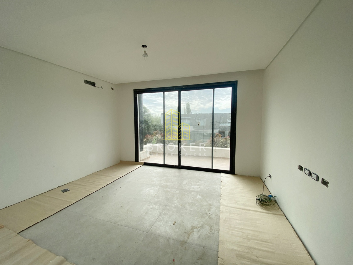 Casa ID.1900/Casa_a_Estrenar_en_Venta_en_Haras_Santa_María_-_Barrio_Los_Eucaliptos - Casa a Estrenar en Venta en Haras Santa María - Barrio Los Eucaliptos