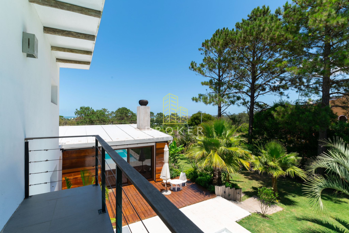 Casa ID.8866/Espectacular_y_moderna_casa_en_la_barra_para_alquiler_de_temporada - Espectacular y moderna casa en la barra para alquiler de temporada