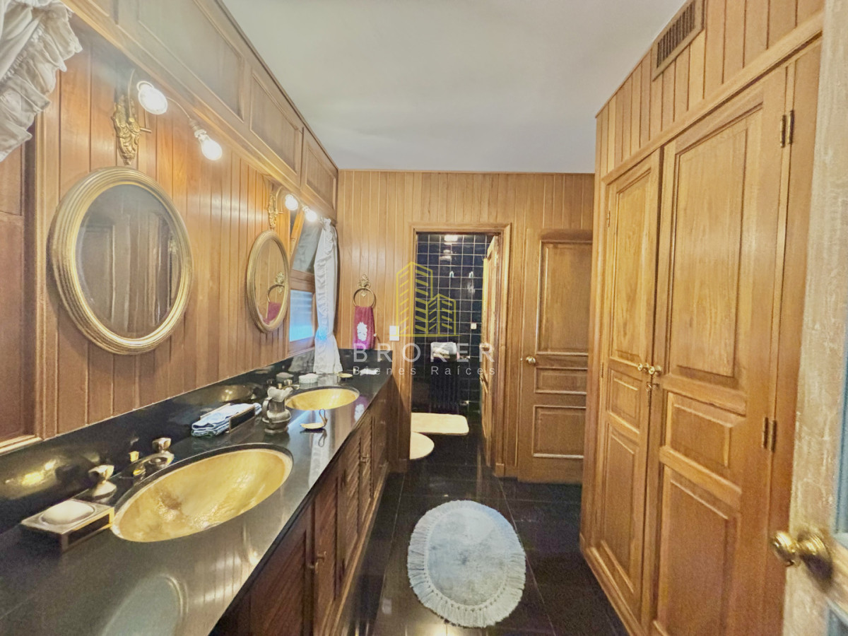 Casa ID.9736/Venta_casa_mansa_punta_del_este_piscina_ - Venta casa mansa punta del este piscina 