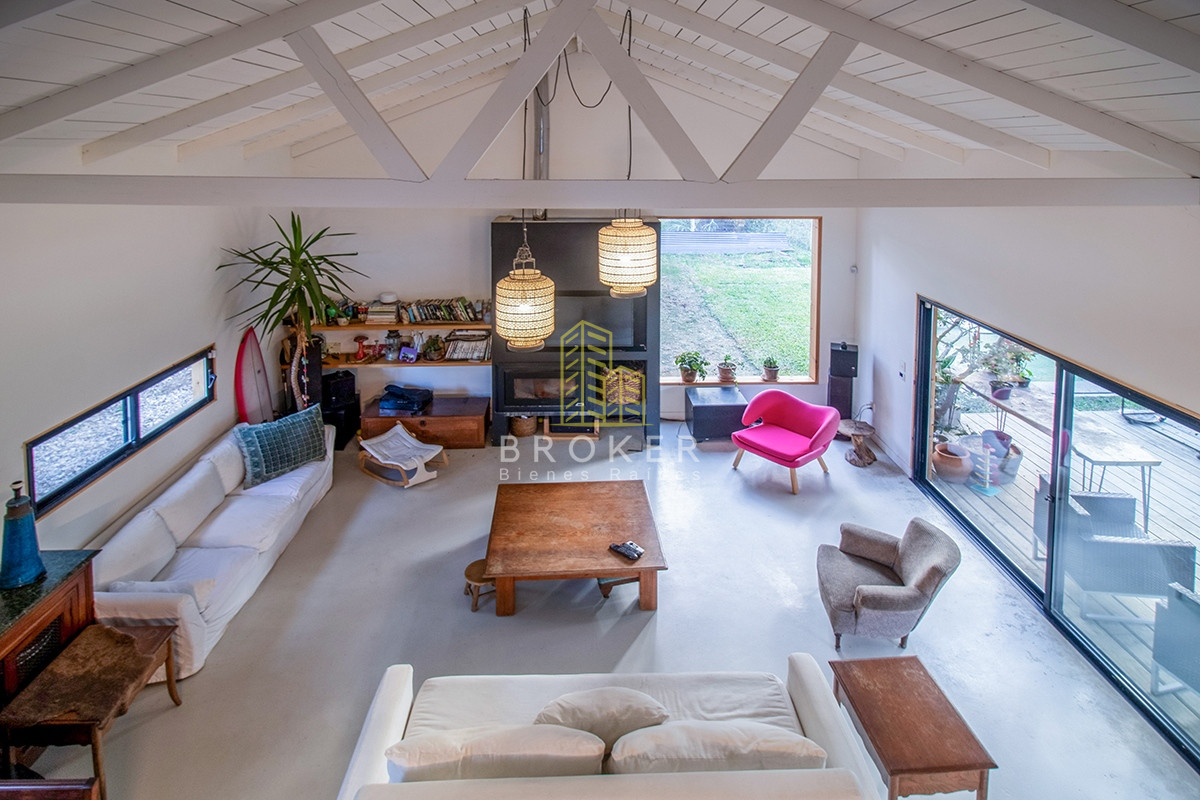 Casa ID.704/Venta_de_amplia_casa_en_Barra_Verde - Venta y alquiler de casa de 3 dormitorios en Barra Verde. Punta del Este, Uruguay.