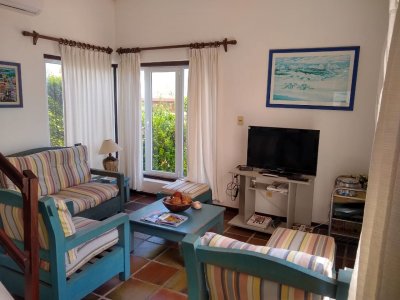 Alquiler de temporada Casa 3 dormitorios La Barra Punta del Este