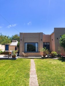 Venta Casa 3 dormitorios El Chorro, Manantiales ¡amueblada y equipada!