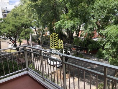 Venta Casa 2 Dormitorios En Malvin PH de Altos