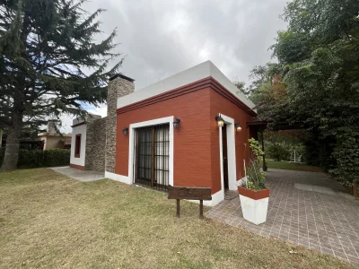 CASA EN VENTA 3 Dormitorios Mansa Pinares Punta del Este - OPORTUNIDAD