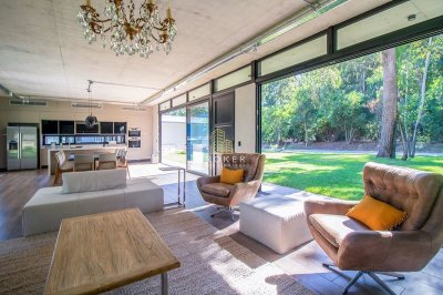 Disponible Alquiler Pta Ballena Barrio Privad Design Village. Punta del Este, Uruguay