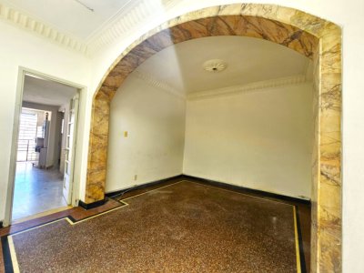 Venta casa 4 dormitorios Aguada