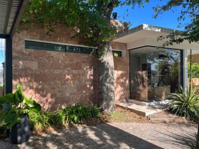 Venta Casa 2 dormitorios en Haras Santa María, Barrio El Molino