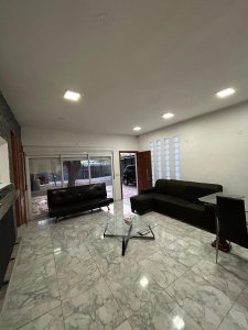 Casa en Alquiler Anual y Temporal 2 dormitorios Las Delician Pinares con Parrillero y Cochera Punta del Este