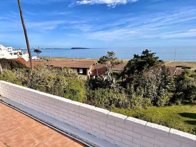 Venta Casa Punta del Este 4 Dormitorios a Pasos del Mar Playa Mansa
