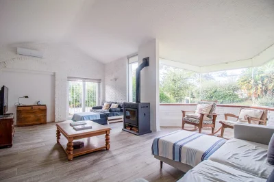 Oportunidad, Alquiler anual casa de 4 Dormitorios en San Rafael. Punta del Este, Uruguay.