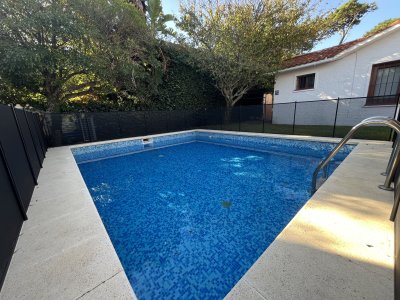 Venta Casa de 6 dormitorios Punta del Este Playa Mansa con Piscina y Parrillero Punta del Este Maldonado 