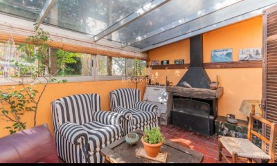 Venta Casa Buceo Montevideo 3 dormitorios estufa a leña, jardín, reciclada!