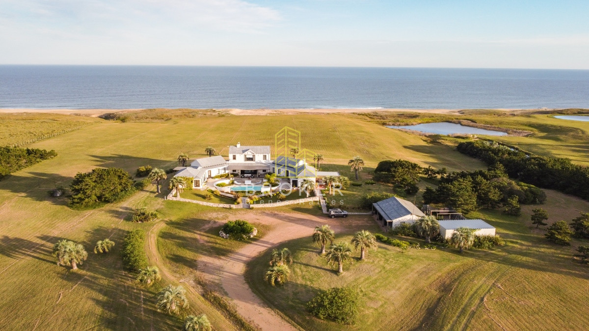 Chacra ID.1207/Venta_Chacra_en_Rocha_frente_al_mar_-_Las_Garzas - Venta Chacra en Rocha frente al mar - Las Garzas