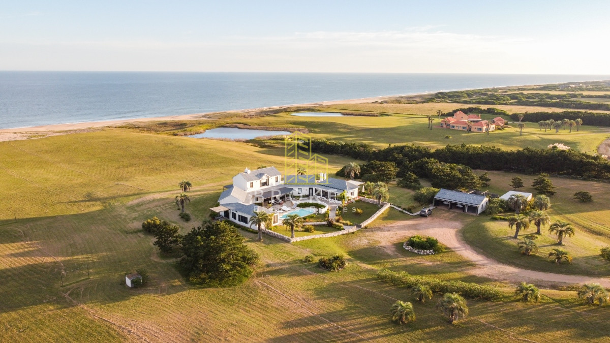 Chacra ID.1207/Venta_Chacra_en_Rocha_frente_al_mar_-_Las_Garzas - Venta Chacra en Rocha frente al mar - Las Garzas