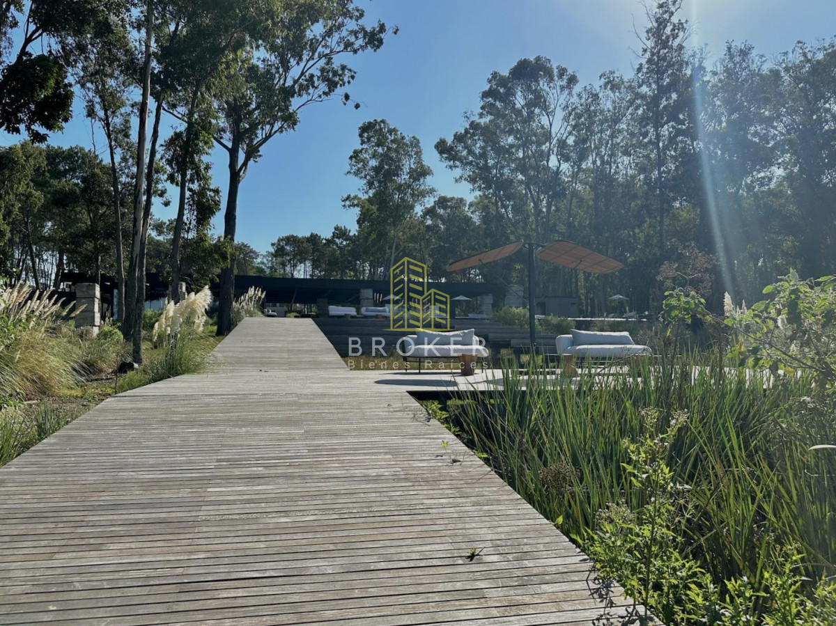 Terreno ID.2356/Venta_terreno_punta_del_este_barrio_privado_reserva_Montoya__ - Venta terreno punta del este barrio privado reserva Montoya  
