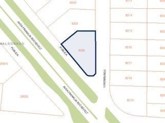 Venta de amplio Terreno en Roosvelt, Punta del Este