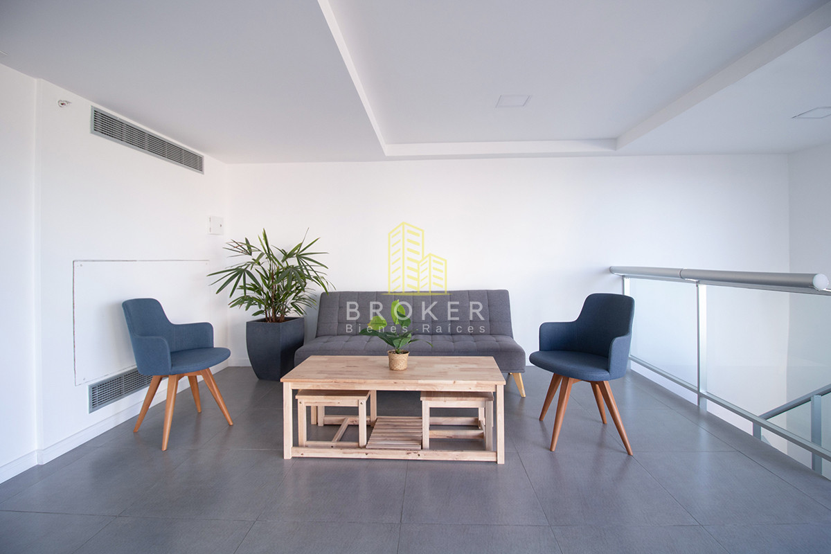 Apartamento ID.2111/Venta_de_apartamento_de_categoria,_dos_dormitorios_y_medio_en_la_brava_con_vista_al_mar._ - Venta de apartamento de categoria, dos dormitorios y medio en la brava con vista al mar. 