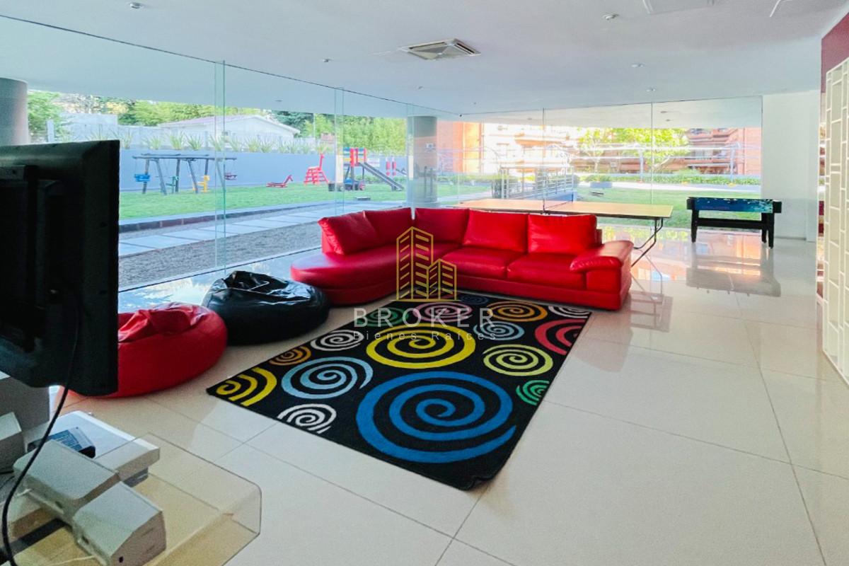 Apartamento ID.2024/Venta_y_alquiller_de_espectacular_penthouse_con_vista_a_toda_la_ciudad_y_las_playas_de_Punta_del_Este. - Venta y alquiller de espectacular penthouse con vista a toda la ciudad y las playas de Punta del Este.