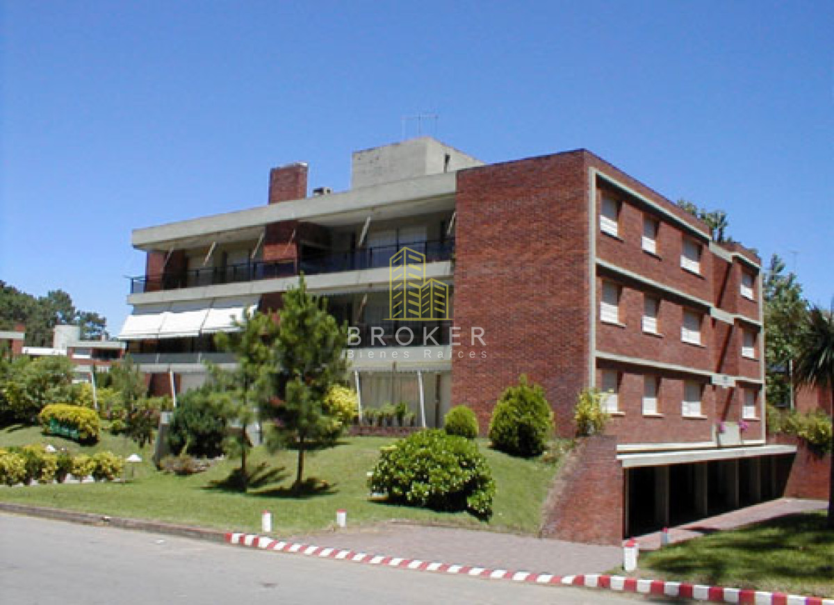 Apartamento ID.9361/Venta_Departamento_3_dormitorios_Punta_del_Este - Venta Departamento 3 dormitorios Punta del Este