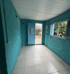 TERRENO CON MEJORA GUAZUCUA ESQUINA TIMOTE