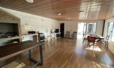 ESPLENDIDA BARBACOA GARAJE Y PATIO - PEDRO GIRALT ESQ. INCLUSA