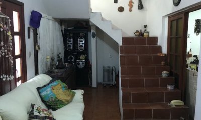 Casa Y 2 Apartamentos