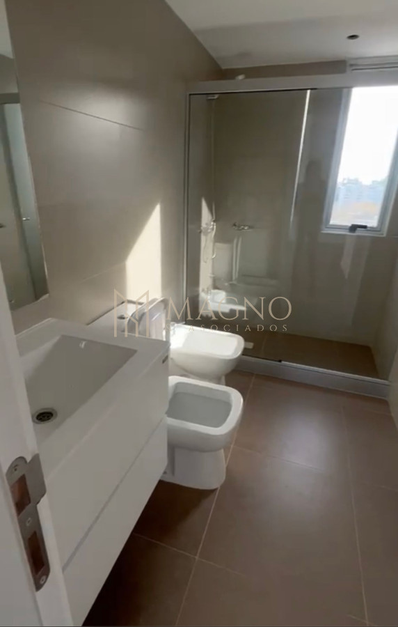Apartamento ID.186 - Venta Penthouse a estrenar terraza con parrillero + Gge