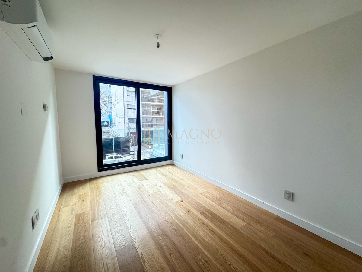 Apartamento ID.643 - Apartamento de categoría 1 dormitorio - Frente a Parque Biarritz
